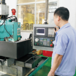 車(chē)間(jiān)一(yī)瞥