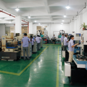 車(chē)間(jiān)一(yī)瞥